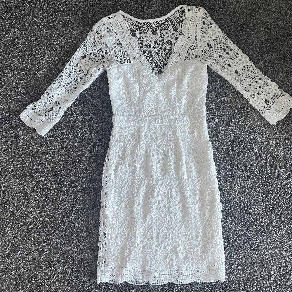 Lulu’s White lace mini dress